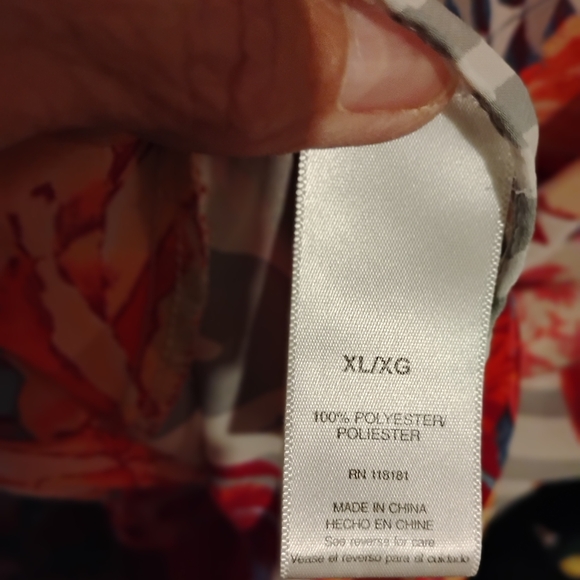 Floral Chevron Women's Top - Picture 2 of 4